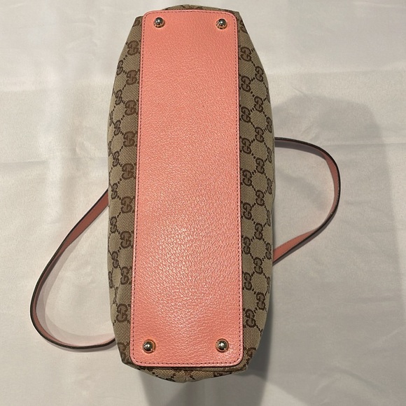 Gucci Eclipse GG Monogram Tote - Picture 4 of 13